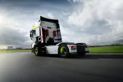 RENAULT TRUCKS T 01 RACING_Used Trucks by Renault Trucks_3